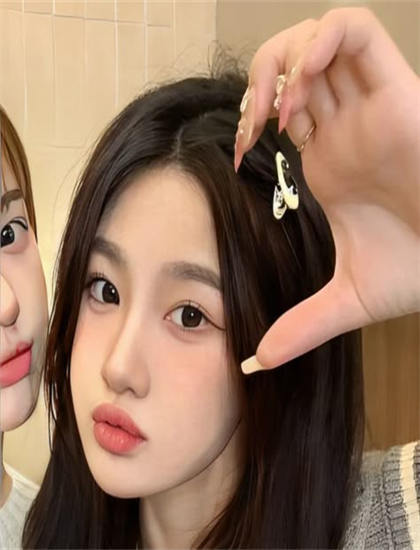 欣赏全攻略：《秘令 第二季》的理解复杂的叙事结构 助你获得专业视角